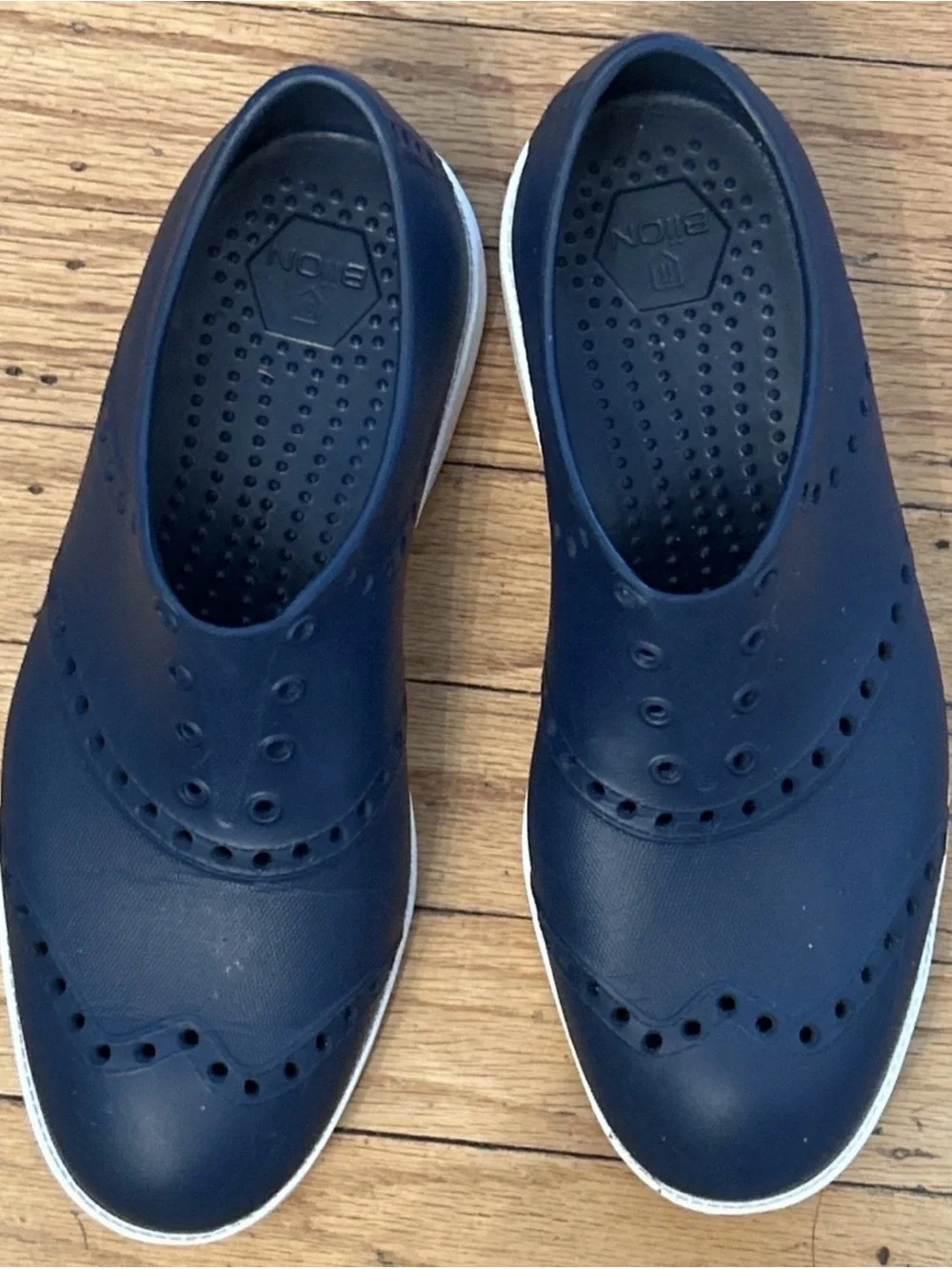 BIION Oxford Spikeless Golf Shoes Men 5 Women 7 Navy Blue White Slip On Wingtip